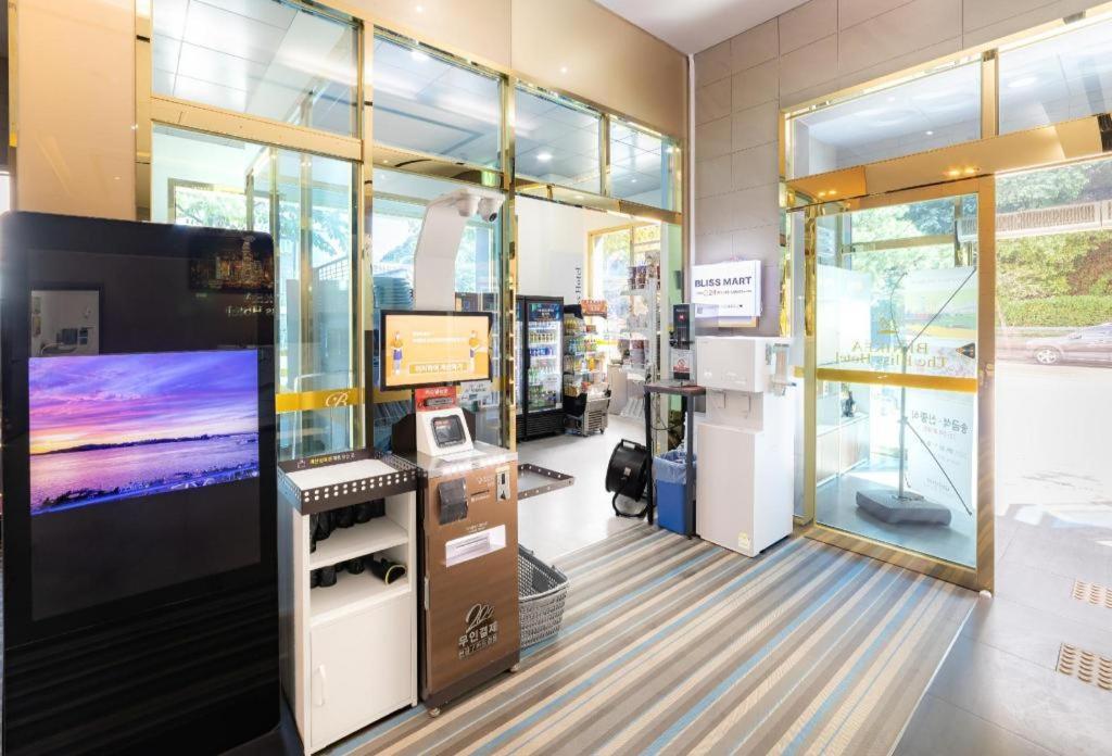 Benikea The Bliss Hotel Инчон Экстерьер фото